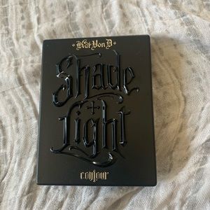 Kat Von D Shade and Light Contour Duo